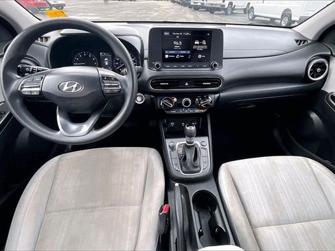 Used 2023 Hyundai Kona SEL image 7