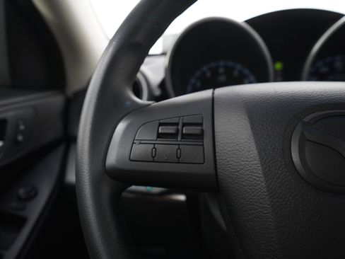 Used 2012 MAZDA MAZDA3 i Sport FWD image 23