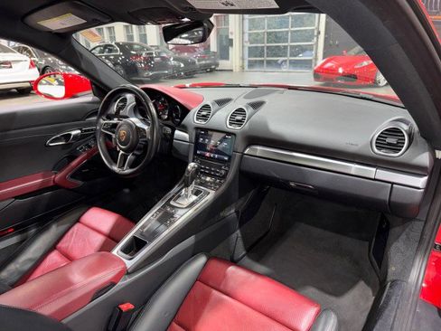 Used 2017 Porsche 718 Cayman Turbocharged Premium Pkg $71K image 63