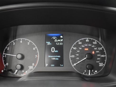 Used 2025 Toyota Corolla LE FWD image 15