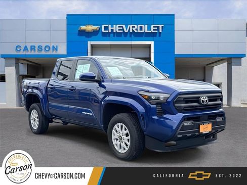 Used 2024 Toyota Tacoma SR5 image 1