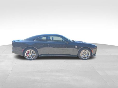 Used 2025 Dodge Charger R/T Scat Pack w/ Track Pack image 8
