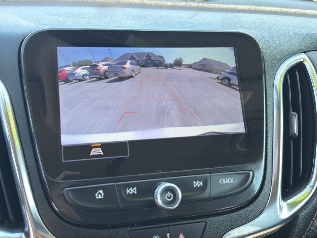 Used 2024 Chevrolet Equinox Premier AWD/4WD image 22