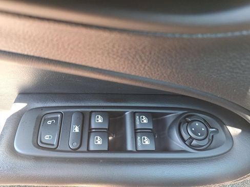 Used 2020 Jeep Compass Limited AWD/4WD image 27