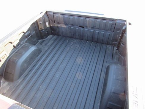 Used 2023 GMC Sierra 1500 Denali w/ Technology Package image 32