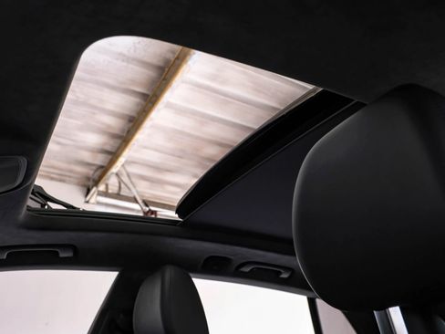 Used 2019 Audi Q8 Prestige image 4