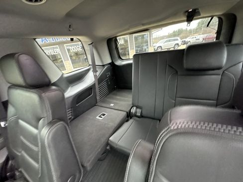 Used 2020 GMC Yukon Denali image 23