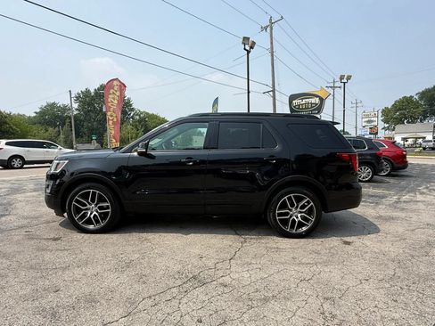 Used 2017 Ford Explorer Sport w/ Equipment Group 401A AWD/4WD image 2