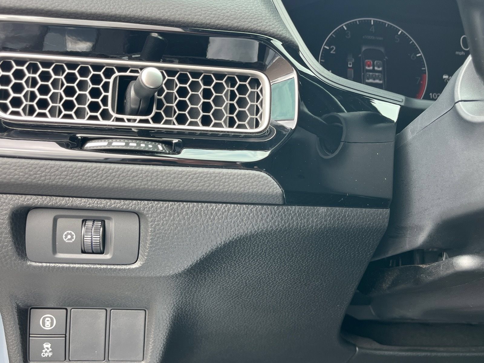 Used 2024 Honda Civic Sport image 28