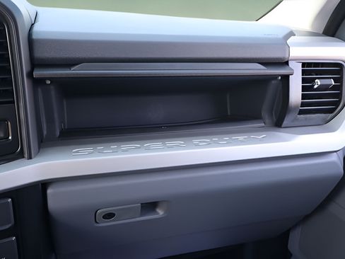 New 2026 Ford F350 XLT AWD/4WD image 18