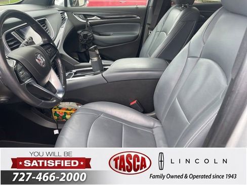 Used 2022 Buick Enclave Premium w/ Experience Buick Package FWD image 3