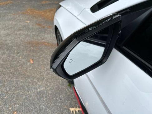 Used 2022 Hyundai Elantra N FWD image 11