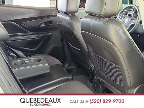 Used 2021 Buick Encore Preferred w/ Safety Package II FWD image 26