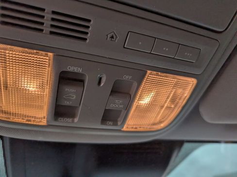 Certified 2021 Honda CR-V EX-L image 12