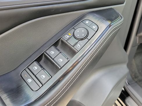 Certified 2024 Nissan Rogue SV FWD image 18