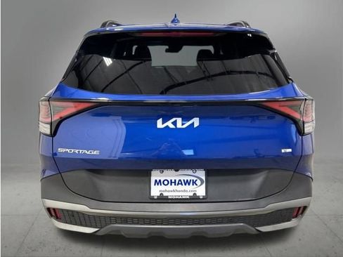 Used 2023 Kia Sportage X-Line AWD/4WD image 4
