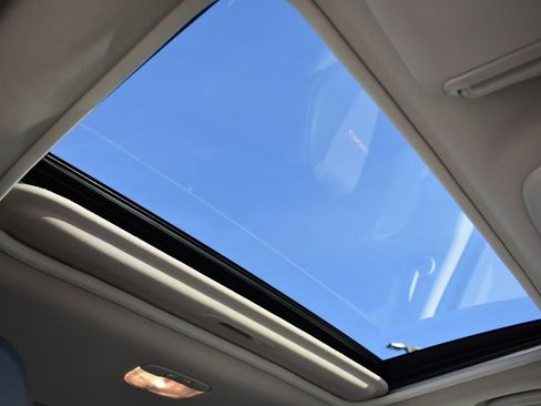 Used 2023 Subaru Crosstrek 2.5i Sport image 11