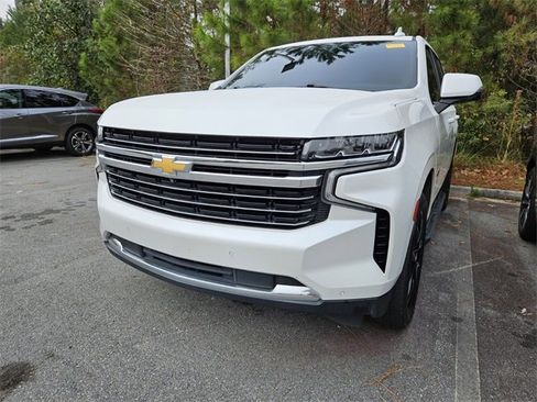 Used 2023 Chevrolet Tahoe LT w/ Luxury Package image 2
