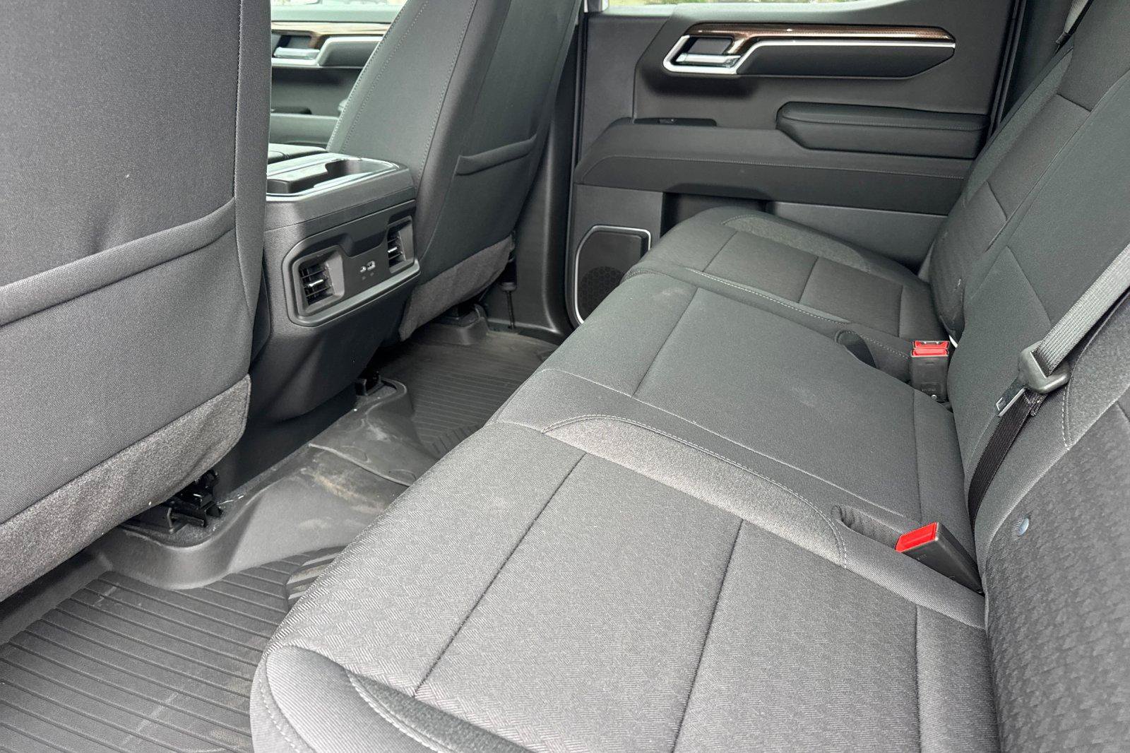 New 2026 Chevrolet Silverado 1500 RST w/ Safety Package AWD/4WD image 15