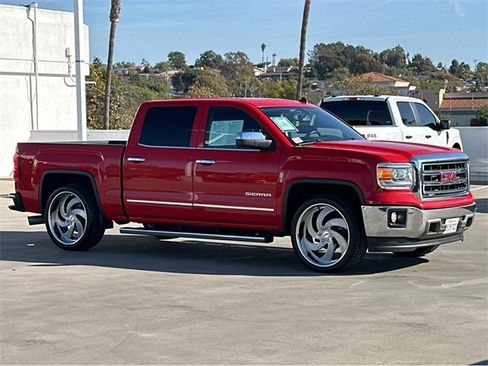 Used 2014 GMC Sierra 1500 SLT w/ SLT Crew Cab Value Package image 4