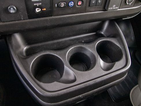 Used 2020 Chevrolet Express 3500 LT w/ LT Preferred Equipment Group image 18