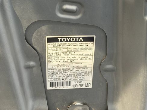 Used 2013 Toyota Sequoia Platinum image 50