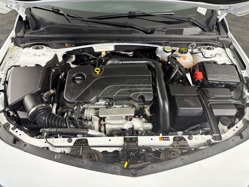 Used 2024 Chevrolet Malibu LT FWD image 33