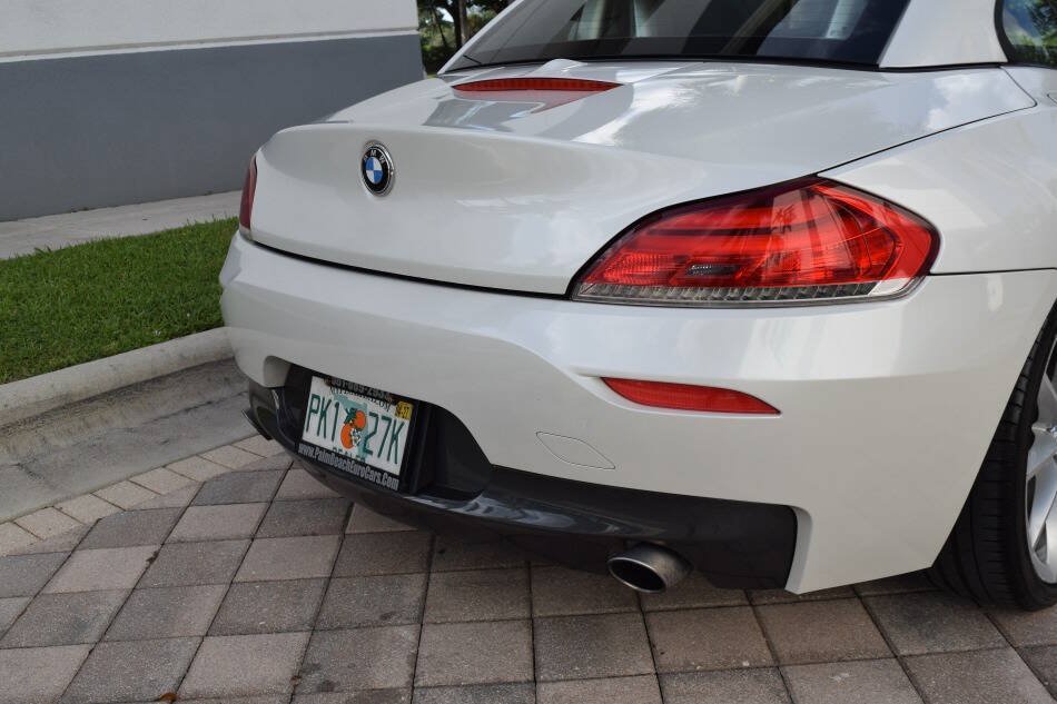 Used 2014 BMW Z4 sDrive35i RWD image 20