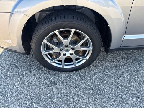 Used 2019 Dodge Journey GT AWD/4WD image 9