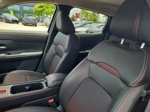 Certified 2026 Nissan Kicks SR FWD image 18
