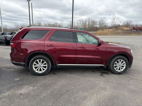 Used 2019 Dodge Durango SXT image 6