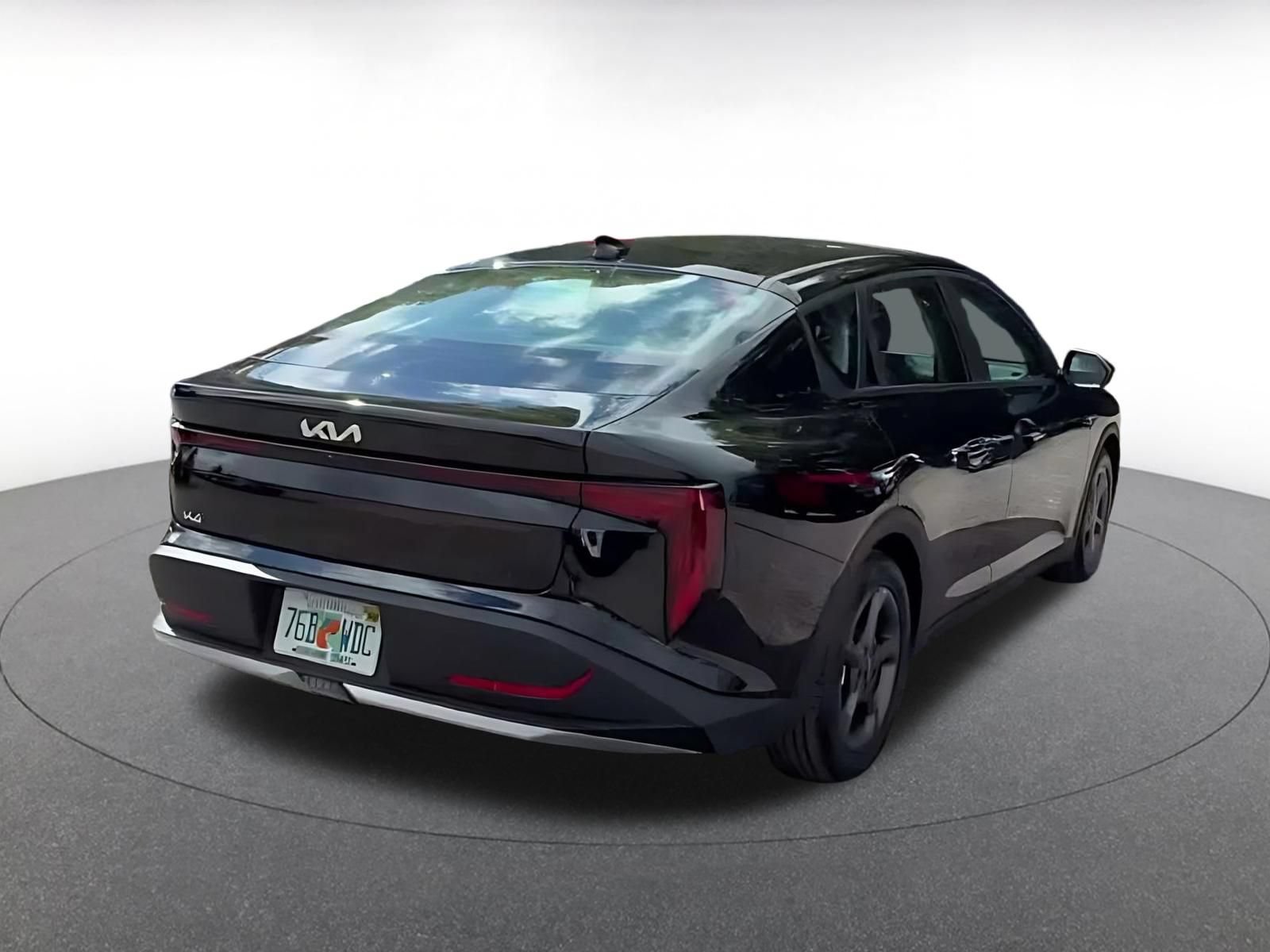 Used 2026 Kia K4 FWD image 13