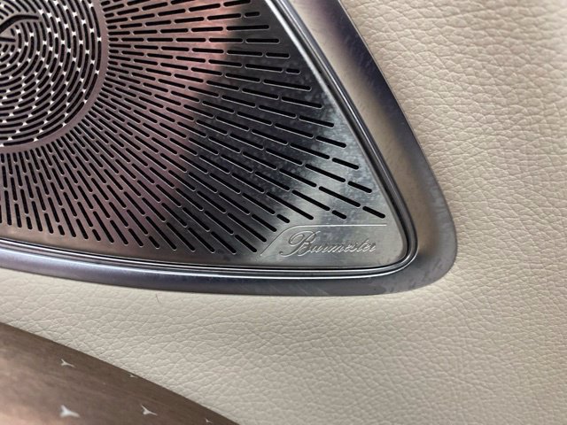 Used 2024 Mercedes-Benz EQS 450+ SUV image 38