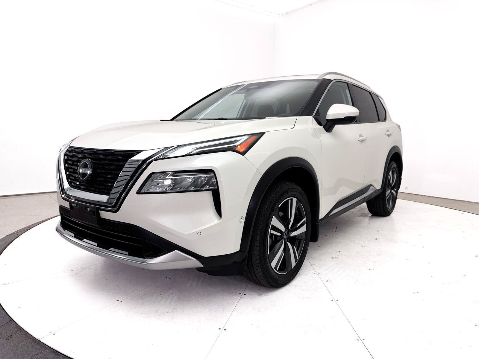 Used 2023 Nissan Rogue Platinum w/ Platinum Premium Package FWD image 14