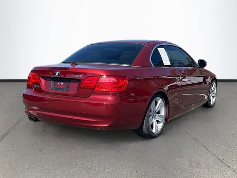 Used 2011 BMW 328i Convertible image 7