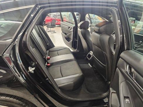 Used 2022 Honda Accord Sport image 11
