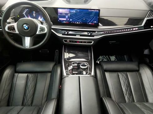 Used 2025 BMW X7 xDrive40i w/ Executive Package AWD/4WD image 56