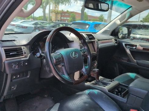 Used 2015 Lexus GX 460 w/ Premium Package AWD/4WD image 8