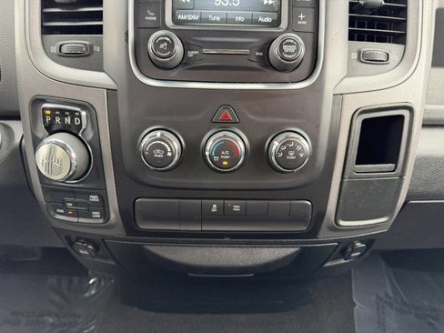 Used 2018 RAM 1500 Express AWD/4WD image 15