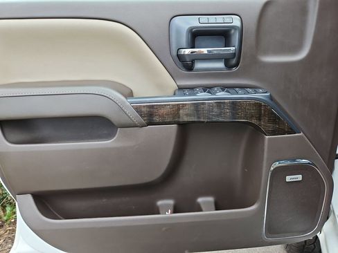 Used 2016 GMC Sierra 2500 Denali w/ Duramax Plus Package image 27