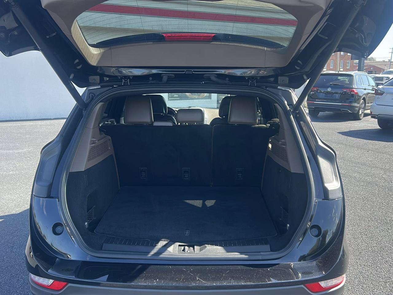 Used 2018 Lincoln MKC Reserve AWD/4WD image 12