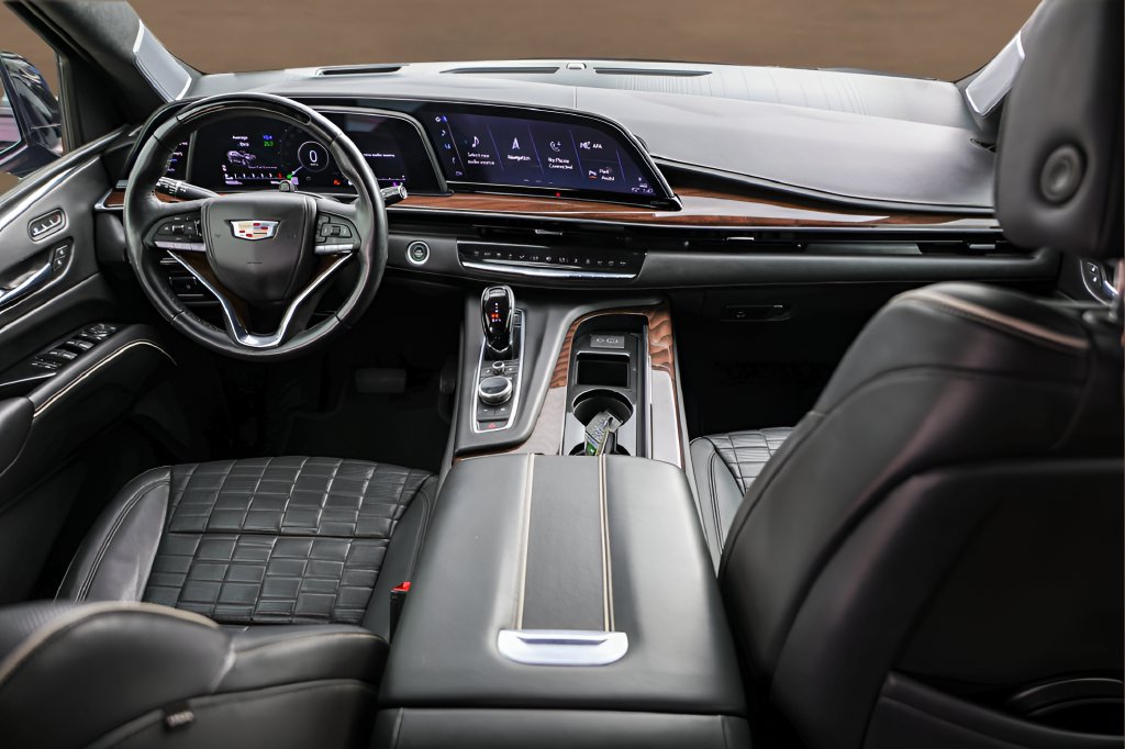Used 2022 Cadillac Escalade Sport Platinum AWD/4WD image 28