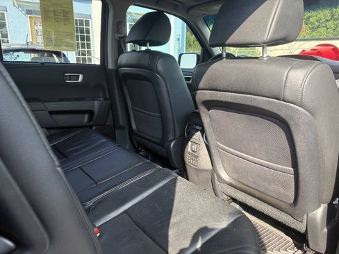 Used 2013 Honda Pilot Touring image 18