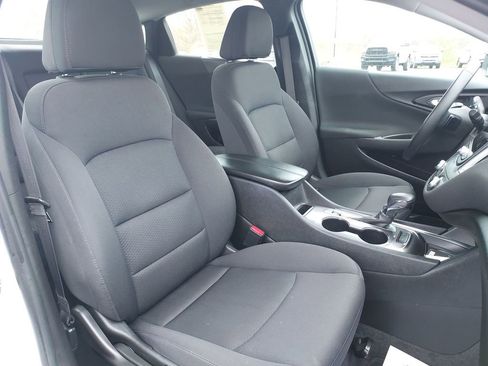 Used 2024 Chevrolet Malibu LT w/ Sport Edition FWD image 29