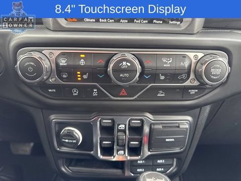 Used 2021 Jeep Wrangler Unlimited Sahara AWD/4WD image 39