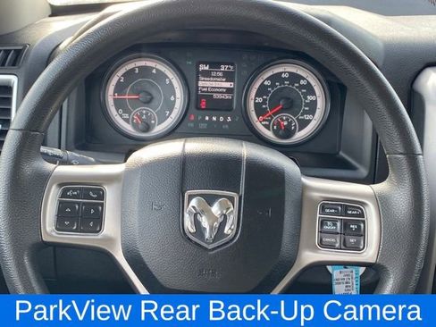 Used 2023 RAM 1500 Classic SLT image 9