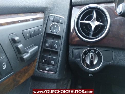 Used 2014 Mercedes-Benz GLK 350 4MATIC image 28