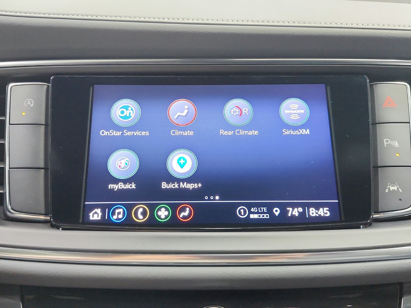 Used 2024 Buick Enclave Essence FWD image 29