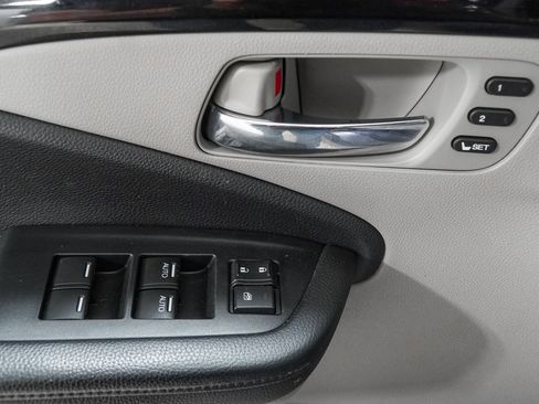 Used 2021 Honda Pilot Touring image 21