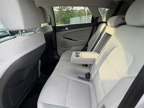 Used 2019 Hyundai Tucson Value AWD/4WD image 13